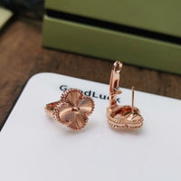 [Promax Jewelry]CLOVER MEDIUM STUD EARRINGS