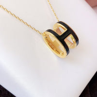 [Promax Jewelry]HM CLIC BLACK ENAMEL GOLD NECKLACE